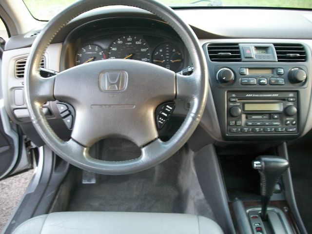 2002 Honda Accord WRX Premium 4-door