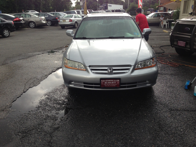 2002 Honda Accord Elite,nav,moon,dvd,chrome Wheels