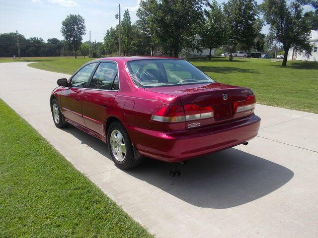 2002 Honda Accord WRX Premium 4-door