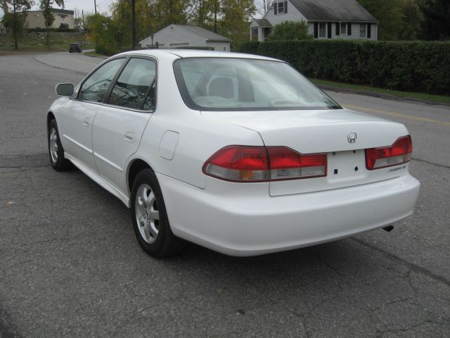 2002 Honda Accord Elite,nav,moon,dvd,chrome Wheels