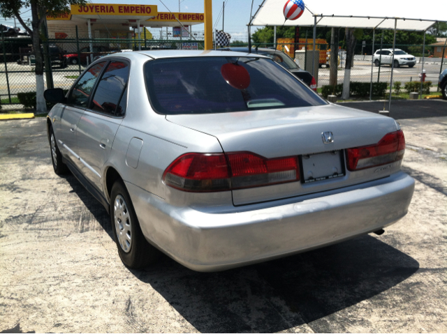 2002 Honda Accord 4dr Sdn SES Standard