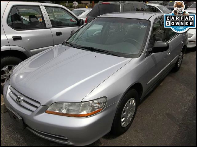 2002 Honda Accord 4dr Sdn SES Standard