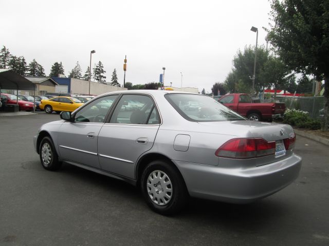 2002 Honda Accord 4dr Sdn SES Standard