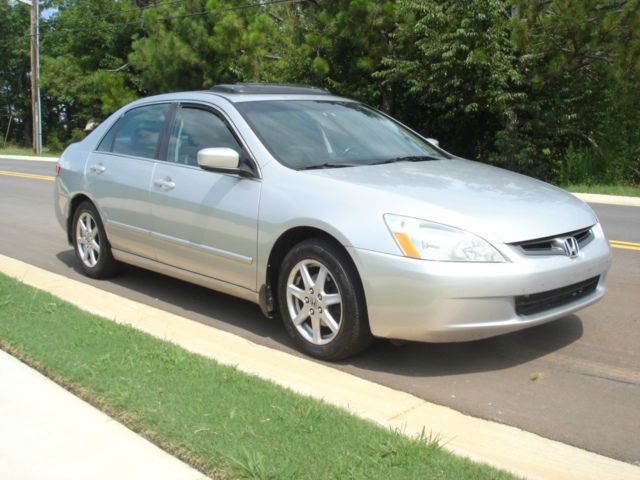 2003 Honda Accord 4WD Ext Cab 134.0 SLE2