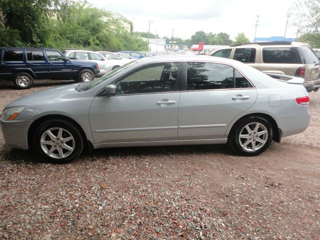 2003 Honda Accord 4WD Ext Cab 134.0 SLE2