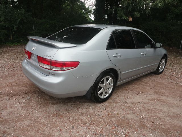 2003 Honda Accord 4WD Ext Cab 134.0 SLE2