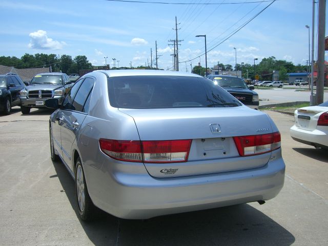 2003 Honda Accord 4WD Ext Cab 134.0 SLE2