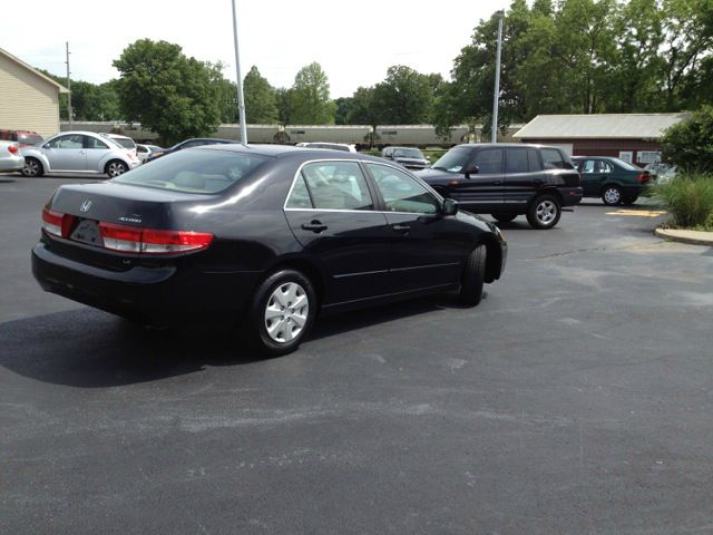 2003 Honda Accord Ext Cab 155.5 WB