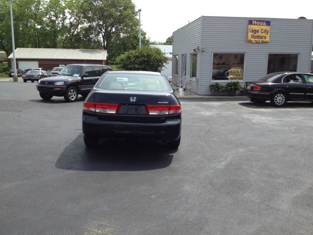 2003 Honda Accord Ext Cab 155.5 WB