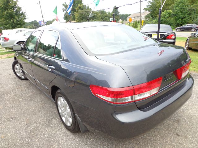 2003 Honda Accord Ext Cab 155.5 WB