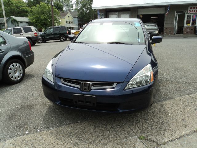 2003 Honda Accord 2dr Reg Cab 120.5 WB