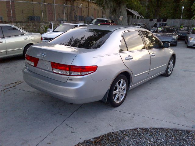 2003 Honda Accord 4WD Ext Cab 134.0 SLE2