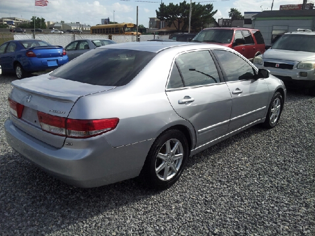 2003 Honda Accord 4WD Ext Cab 134.0 SLE2