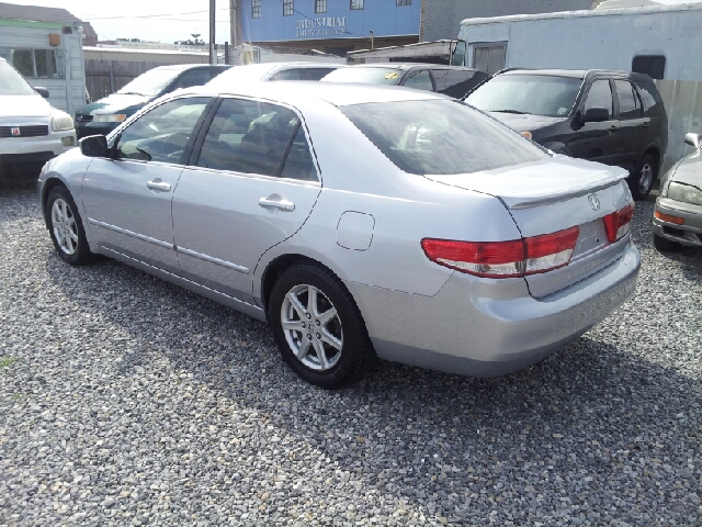 2003 Honda Accord 4WD Ext Cab 134.0 SLE2