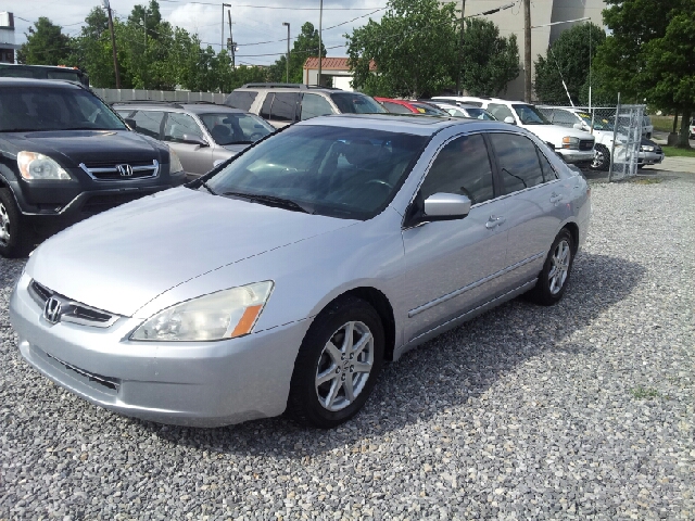 2003 Honda Accord 4WD Ext Cab 134.0 SLE2