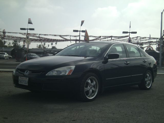 2003 Honda Accord 4WD Ext Cab 134.0 SLE2