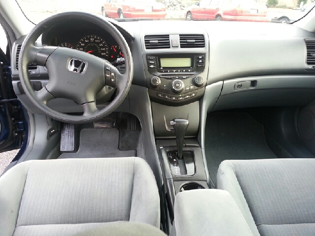 2003 Honda Accord Ext Cab 155.5 WB