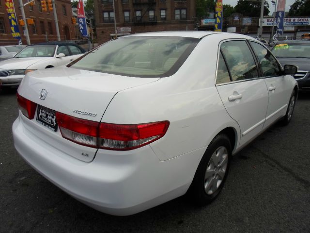 2003 Honda Accord Ext Cab 155.5 WB