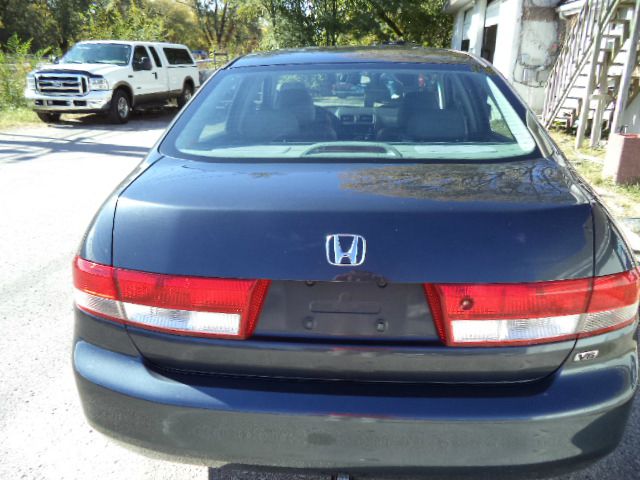 2003 Honda Accord 4WD Ext Cab 134.0 SLE2