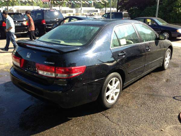 2003 Honda Accord 5dr HB Auto