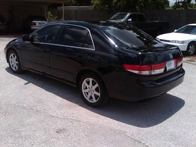 2003 Honda Accord 4WD Ext Cab 134.0 SLE2