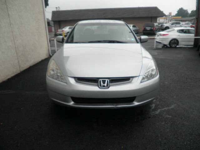 2003 Honda Accord 2dr Reg Cab 120.5 WB