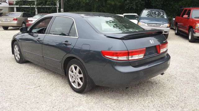 2003 Honda Accord 4WD Ext Cab 134.0 SLE2