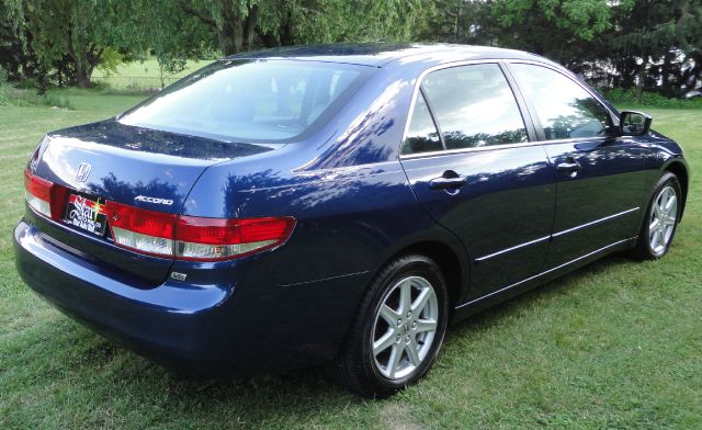 2003 Honda Accord LS 2WD