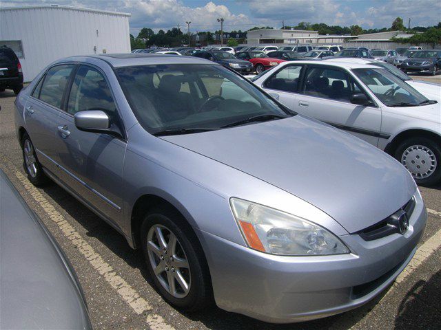 2003 Honda Accord 4WD Ext Cab 134.0 SLE2