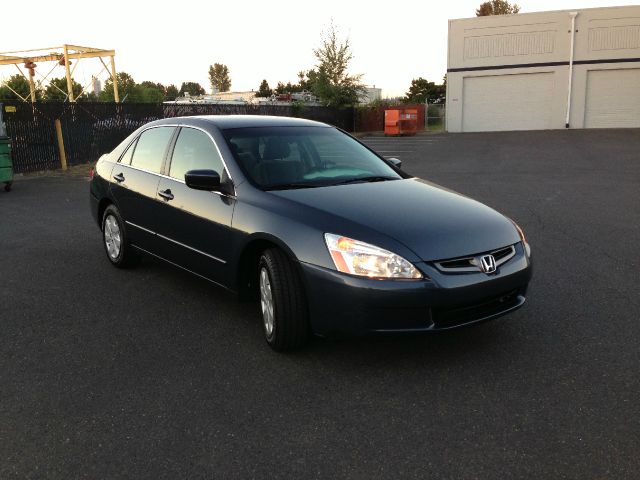 2003 Honda Accord 2dr Reg Cab 120.5 WB