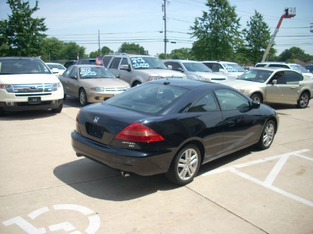 2004 Honda Accord SLT Short Bed V-8