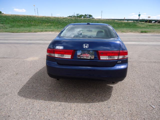 2004 Honda Accord LT 5 1/4 Ft