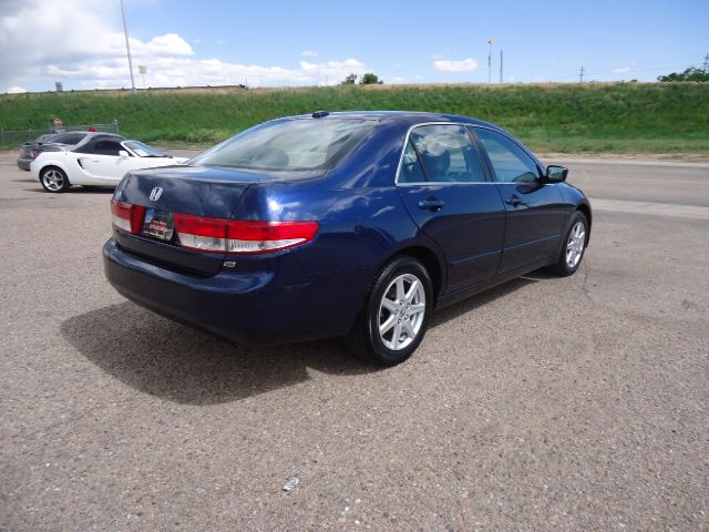 2004 Honda Accord LT 5 1/4 Ft