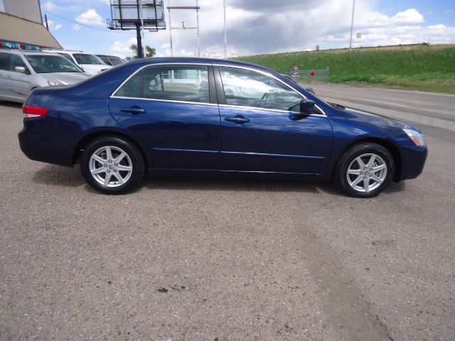 2004 Honda Accord LT 5 1/4 Ft