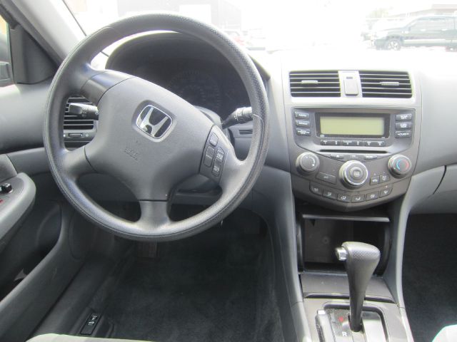 2004 Honda Accord 2dr Reg Cab 120.5 WB