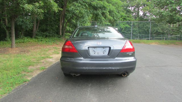 2004 Honda Accord Luxury Hardtop 4dr