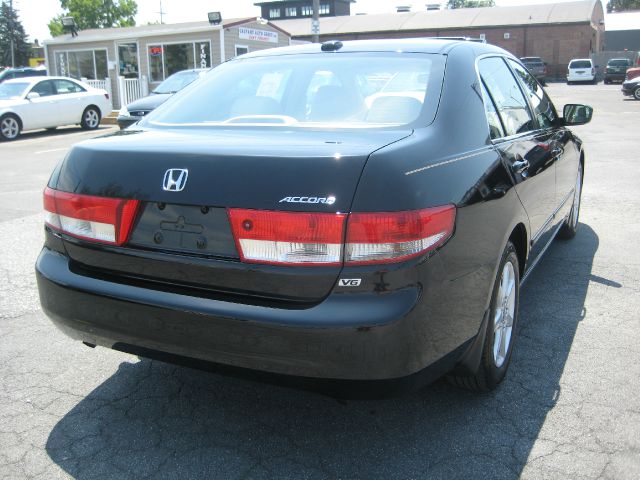 2004 Honda Accord SLT - QUAD CAB Cummins