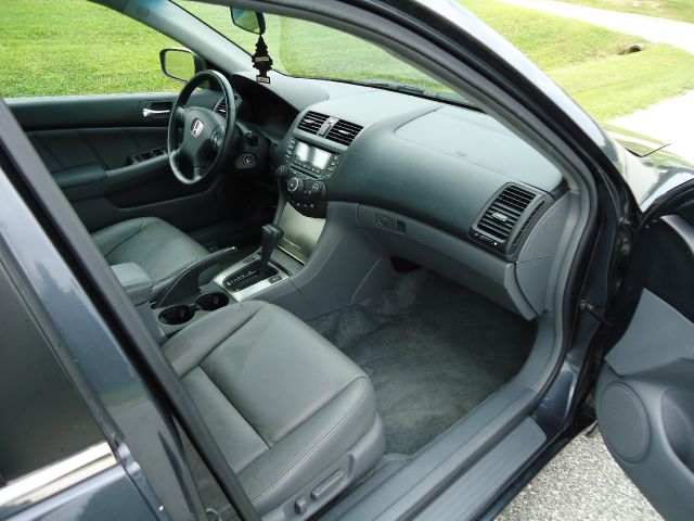 2004 Honda Accord SLT - QUAD CAB Cummins