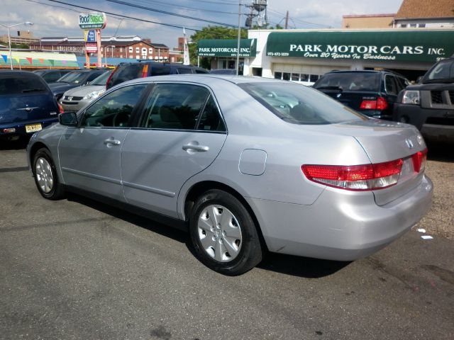 2004 Honda Accord 2dr Reg Cab 120.5 WB