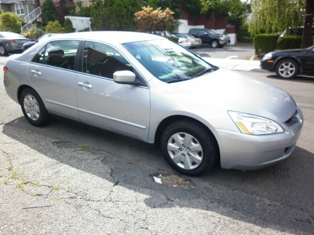 2004 Honda Accord 2dr Reg Cab 120.5 WB