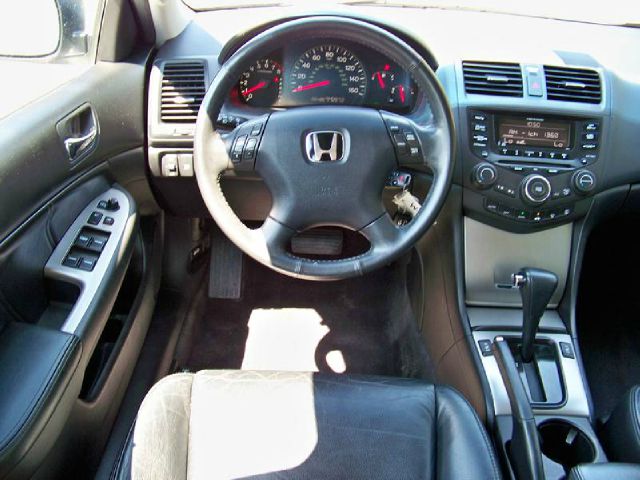 2004 Honda Accord SLT - QUAD CAB Cummins