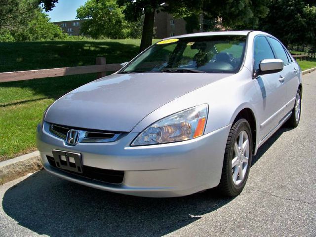 2004 Honda Accord SLT - QUAD CAB Cummins