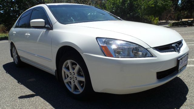 2004 Honda Accord SLT - QUAD CAB Cummins