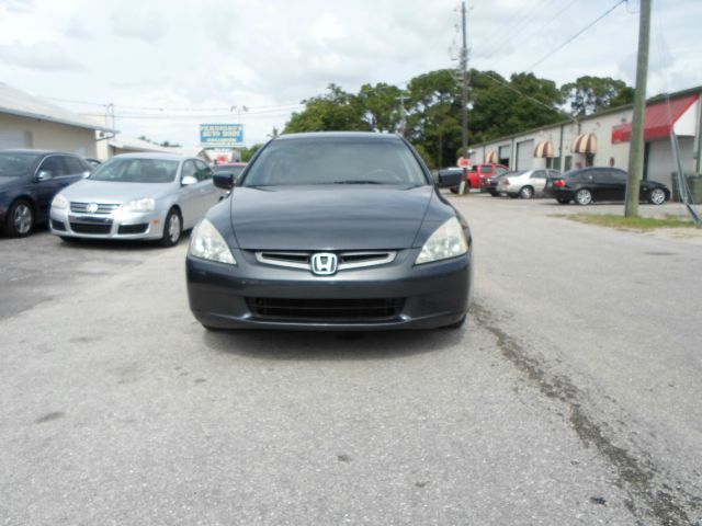 2004 Honda Accord 2dr Reg Cab 120.5 WB