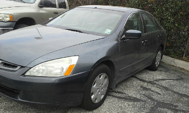 2004 Honda Accord 2dr Reg Cab 120.5 WB