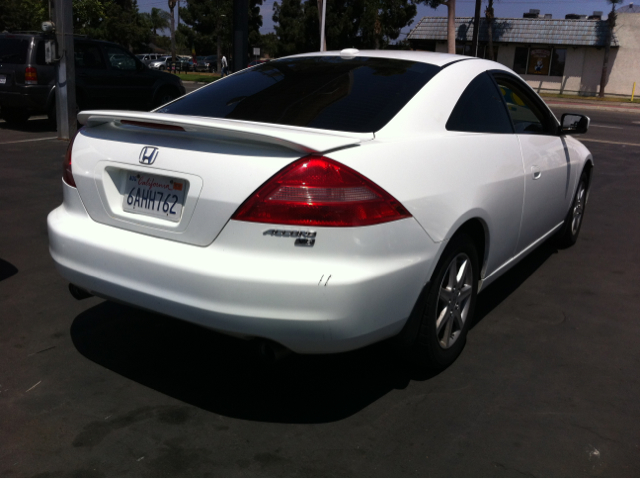 2004 Honda Accord Luxury Hardtop 4dr