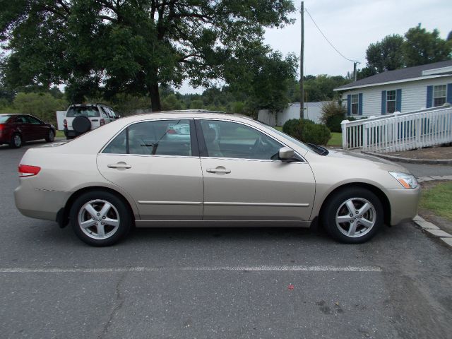 2004 Honda Accord ZQ8 LS