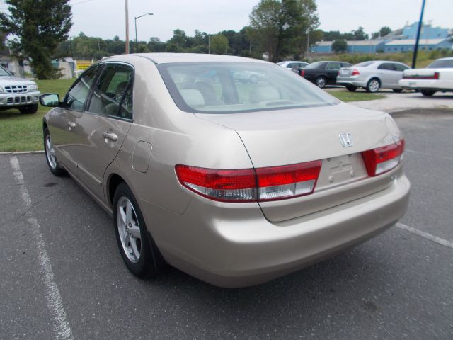 2004 Honda Accord ZQ8 LS