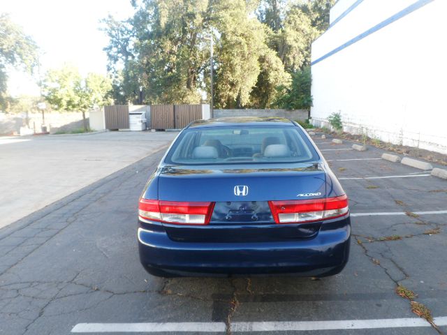 2004 Honda Accord 2dr Reg Cab 120.5 WB