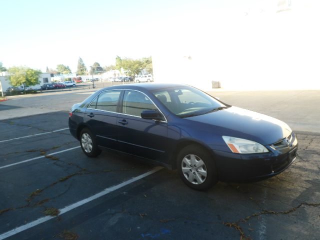 2004 Honda Accord 2dr Reg Cab 120.5 WB